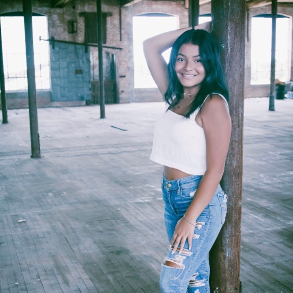 Meet your Posher, Gina